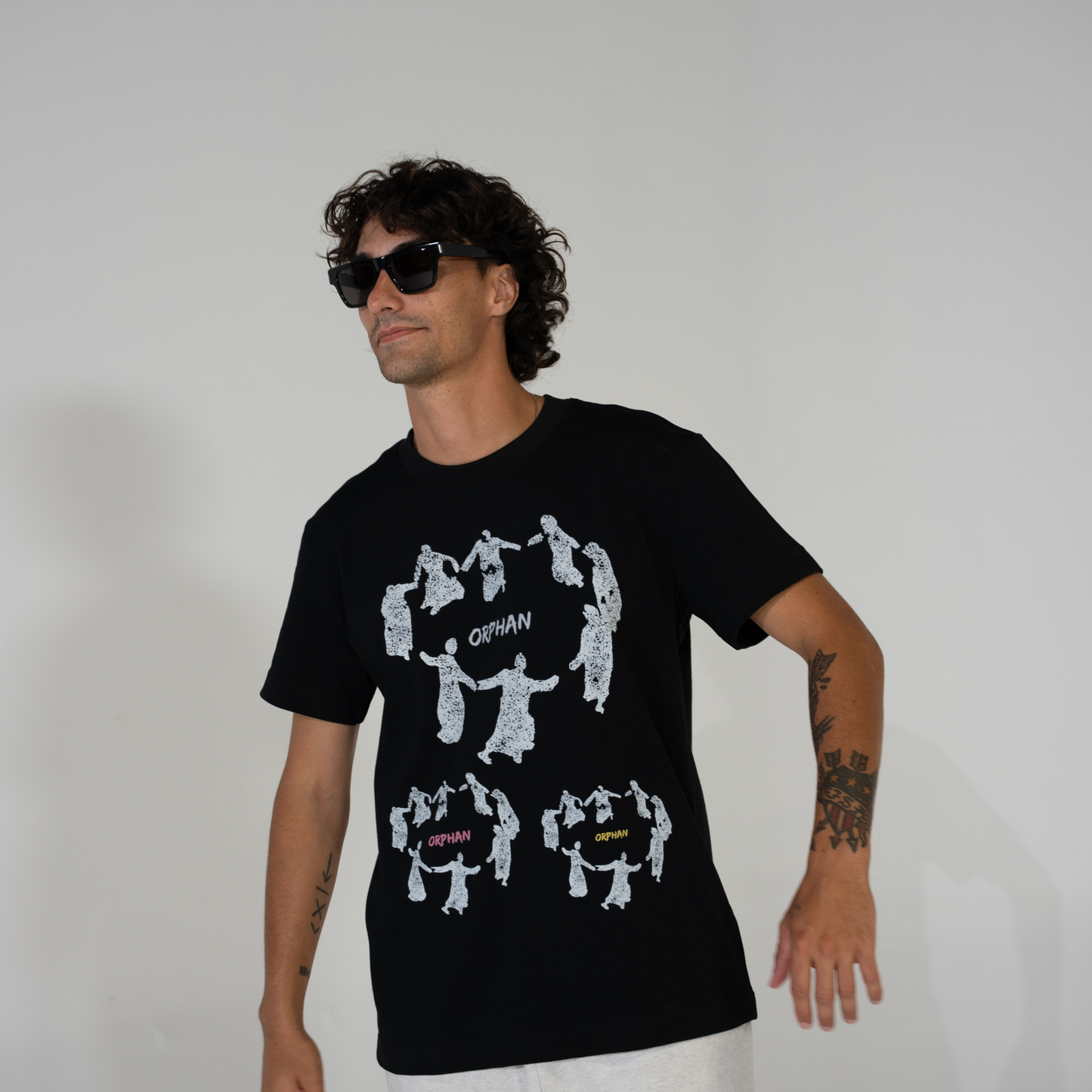 ORPHAN DANCING LOGO TEE